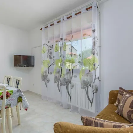 Damir شقة داجلة